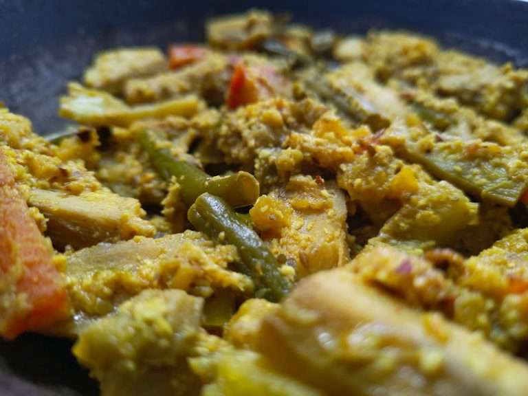 അവിയൽ<br>Volume 5 | Issue 8 [December 2025]